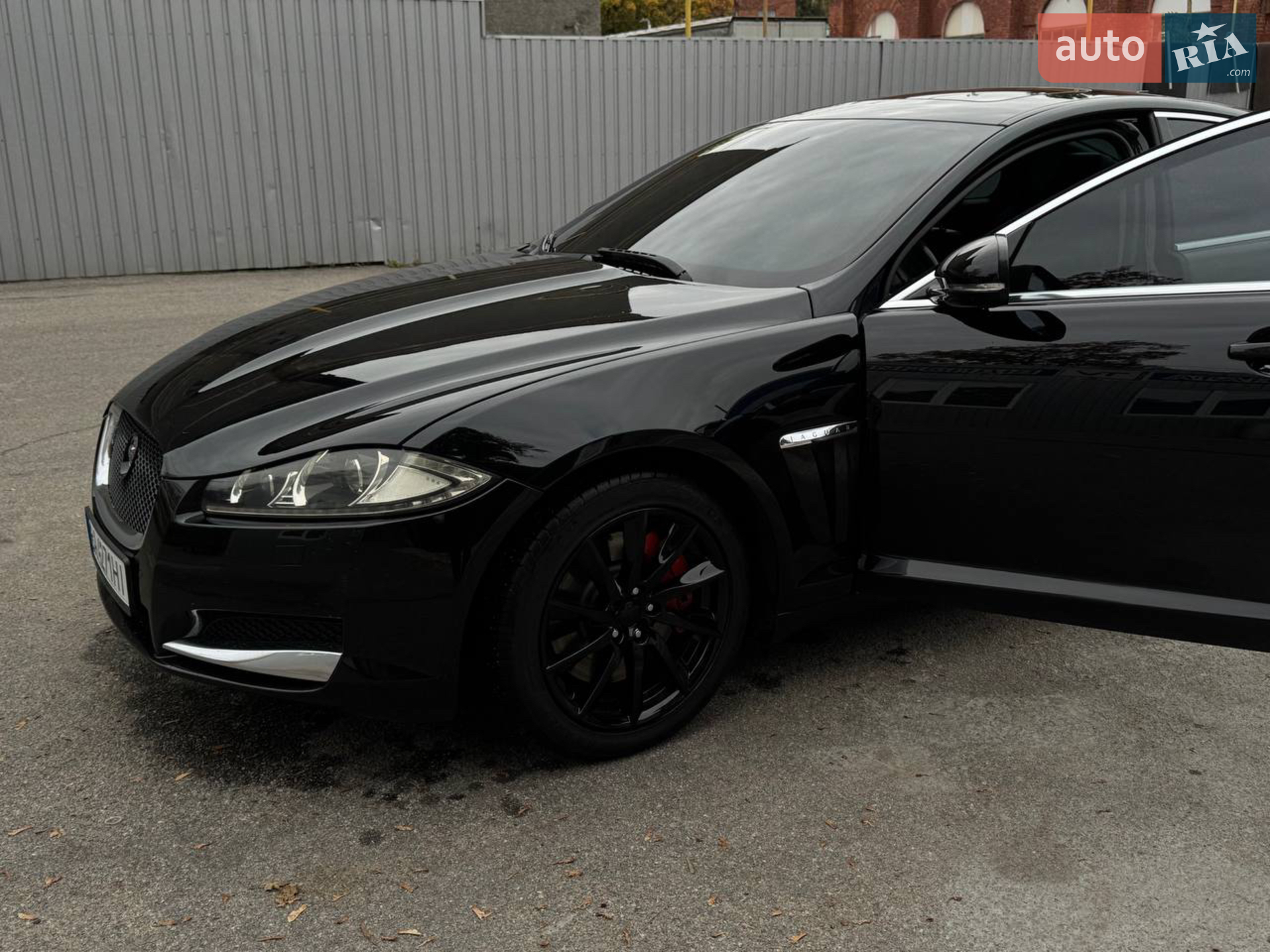 2012 Jaguar XF - мініатюра 8