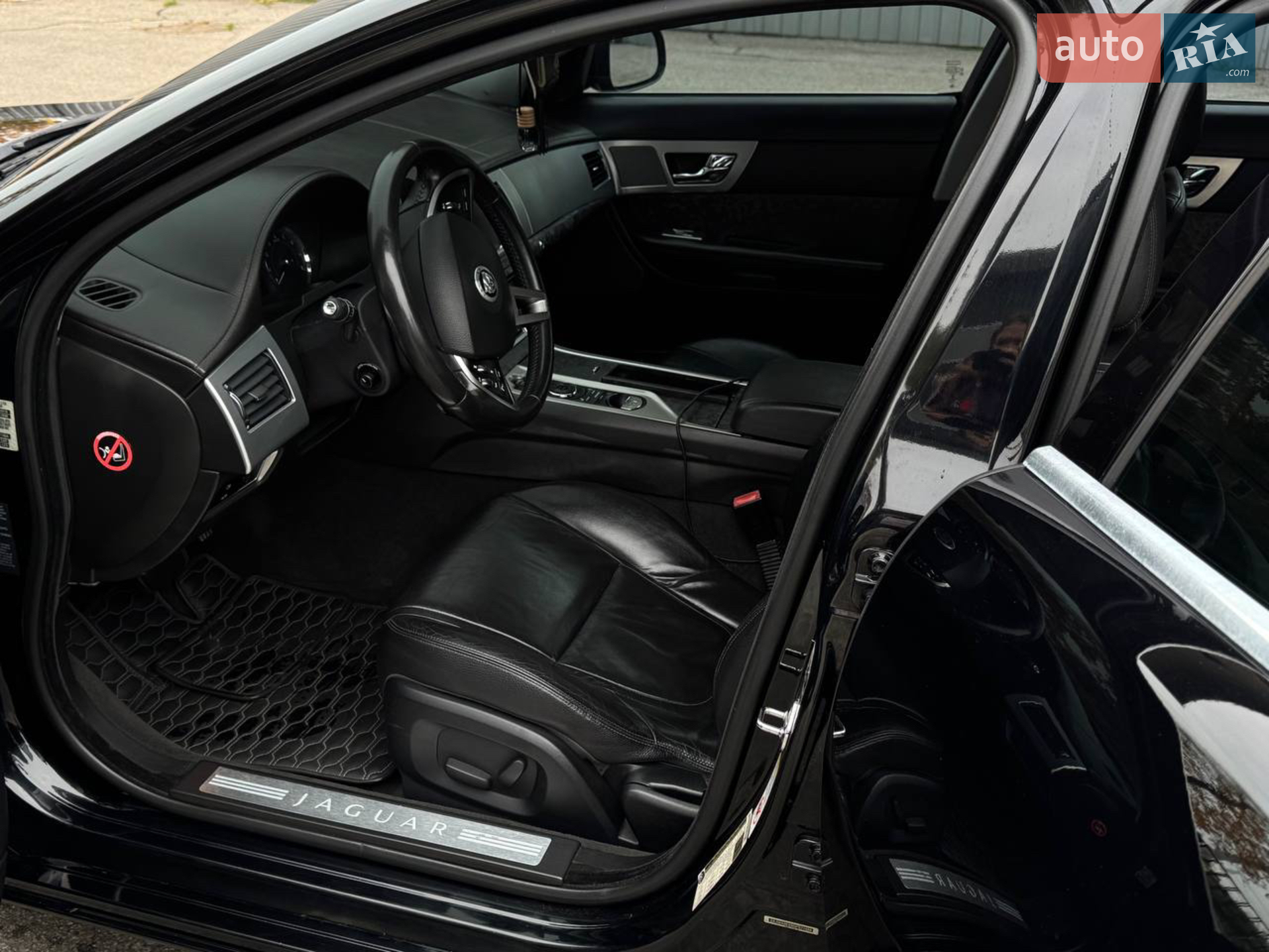 2012 Jaguar XF - мініатюра 29