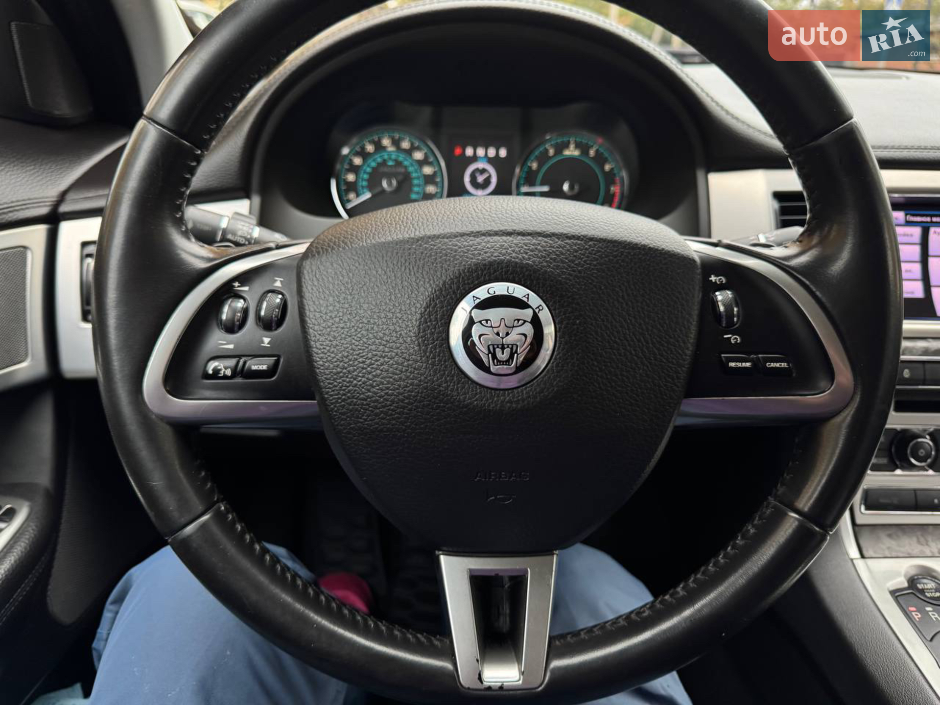 2012 Jaguar XF - мініатюра 35