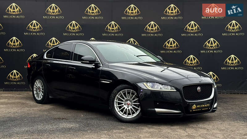 Седан Jaguar XF 2016 в Києві фото Седан Jaguar XF 2016 в Києві