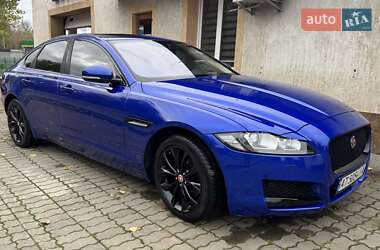 Седан Jaguar XF 2016 в Івано-Франківську