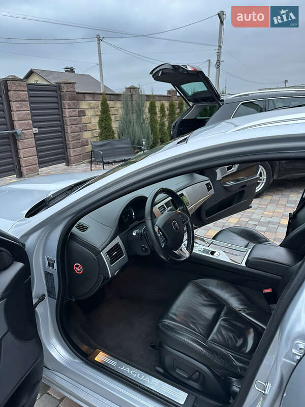 Універсал Jaguar XF 2015 в Житомирі фото 24 Універсал Jaguar XF 2015 в Житомирі