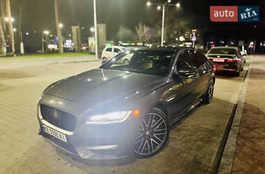 Седан Jaguar XF 2015 в Києві