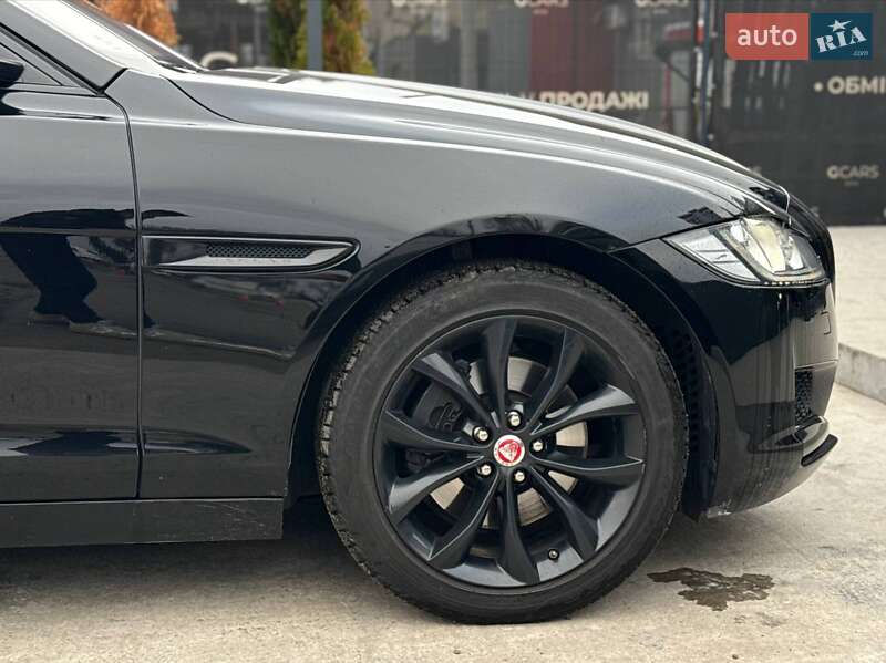 Седан Jaguar XF 2016 в Киеве фото 9 Седан Jaguar XF 2016 в Киеве