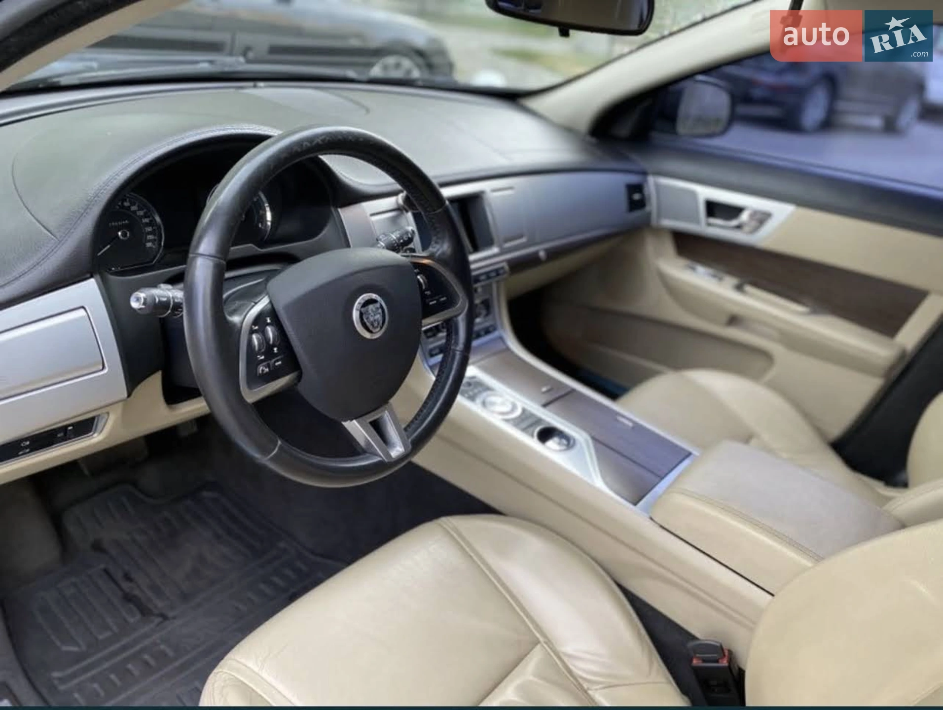2013 Jaguar XF - мініатюра 7