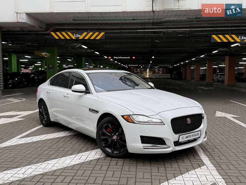 Jaguar XF 2017