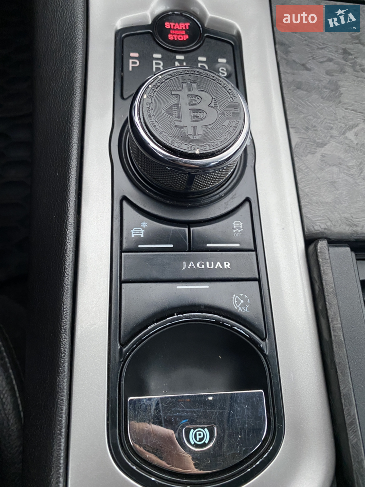 2012 Jaguar XF - мініатюра 38