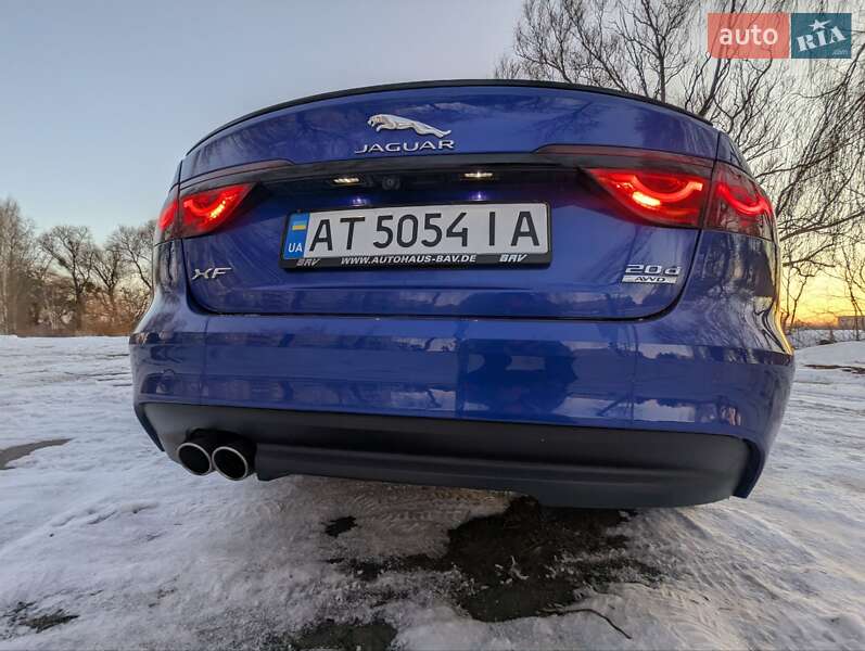 Седан Jaguar XF 2016 в Млинове фото 81 Седан Jaguar XF 2016 в Млинове