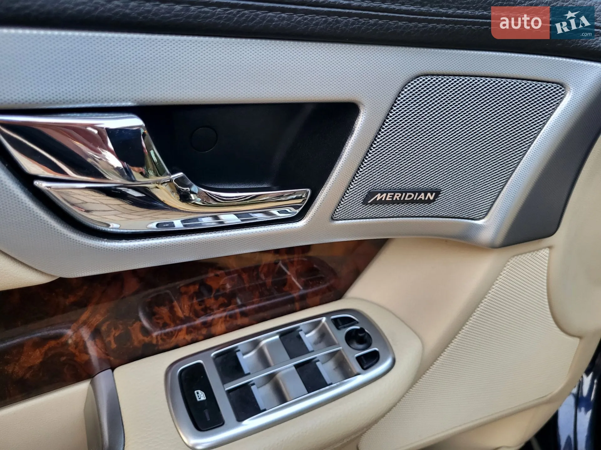 2013 Jaguar XF - мініатюра 11