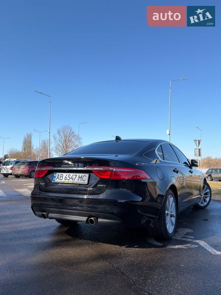 Седан Jaguar XF 2019 в Виннице
