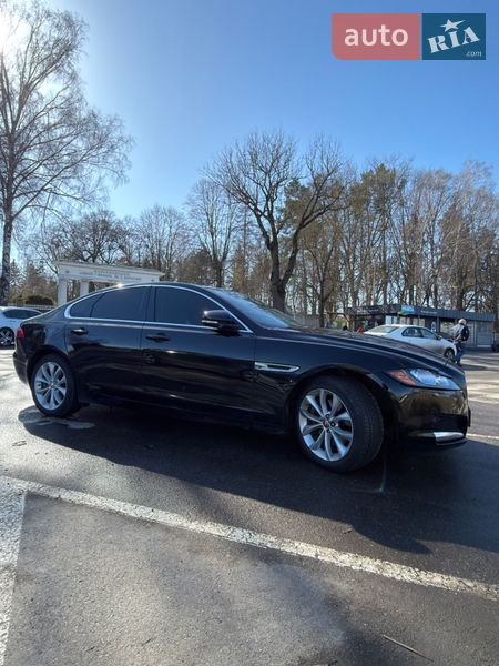 Седан Jaguar XF 2019 в Виннице