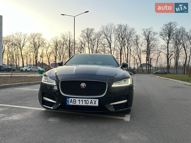 Универсал Jaguar XF 2019 в Киеве