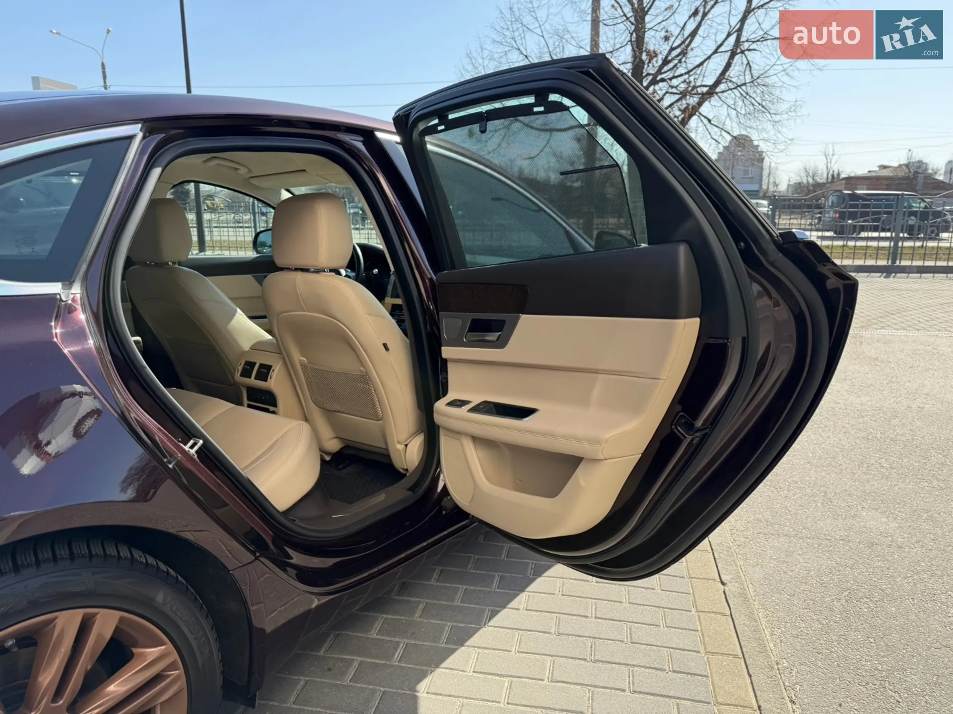 2019 Jaguar XF - мініатюра 22