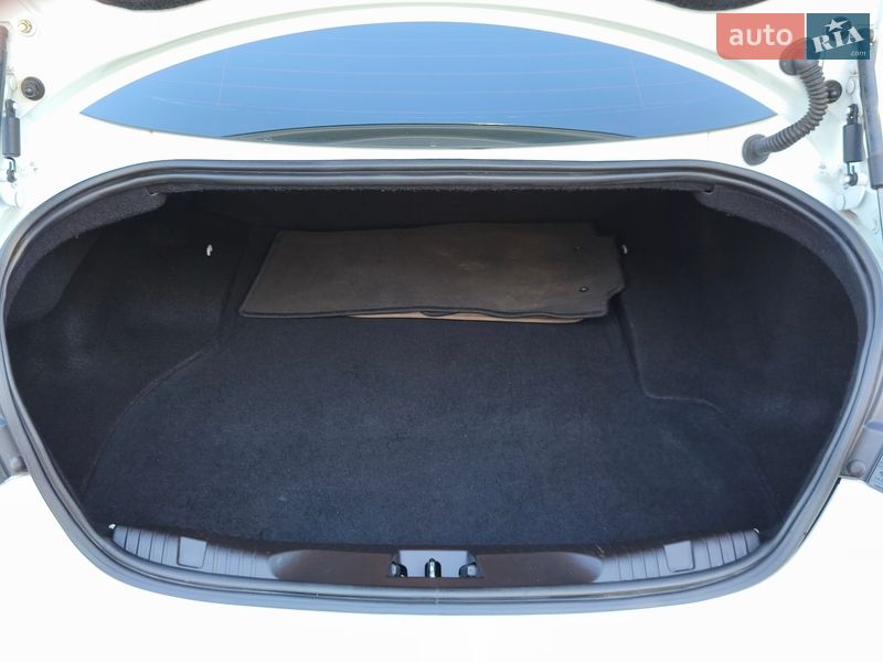 Седан Jaguar XF 2013 в Днепре