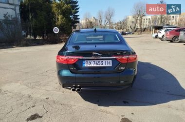 Седан Jaguar XF 2016 в Киеве