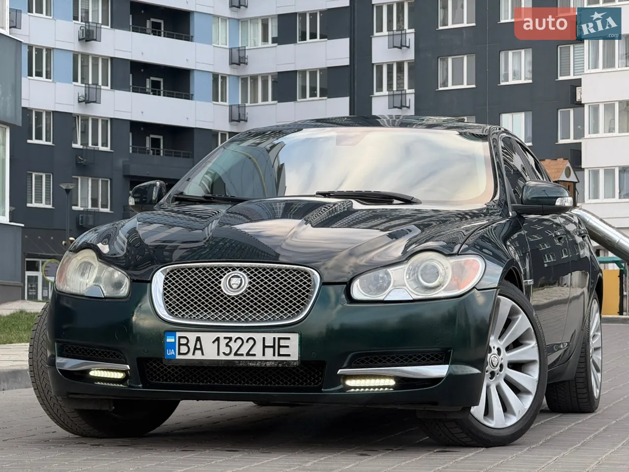 2010 Jaguar XF - мініатюра 19