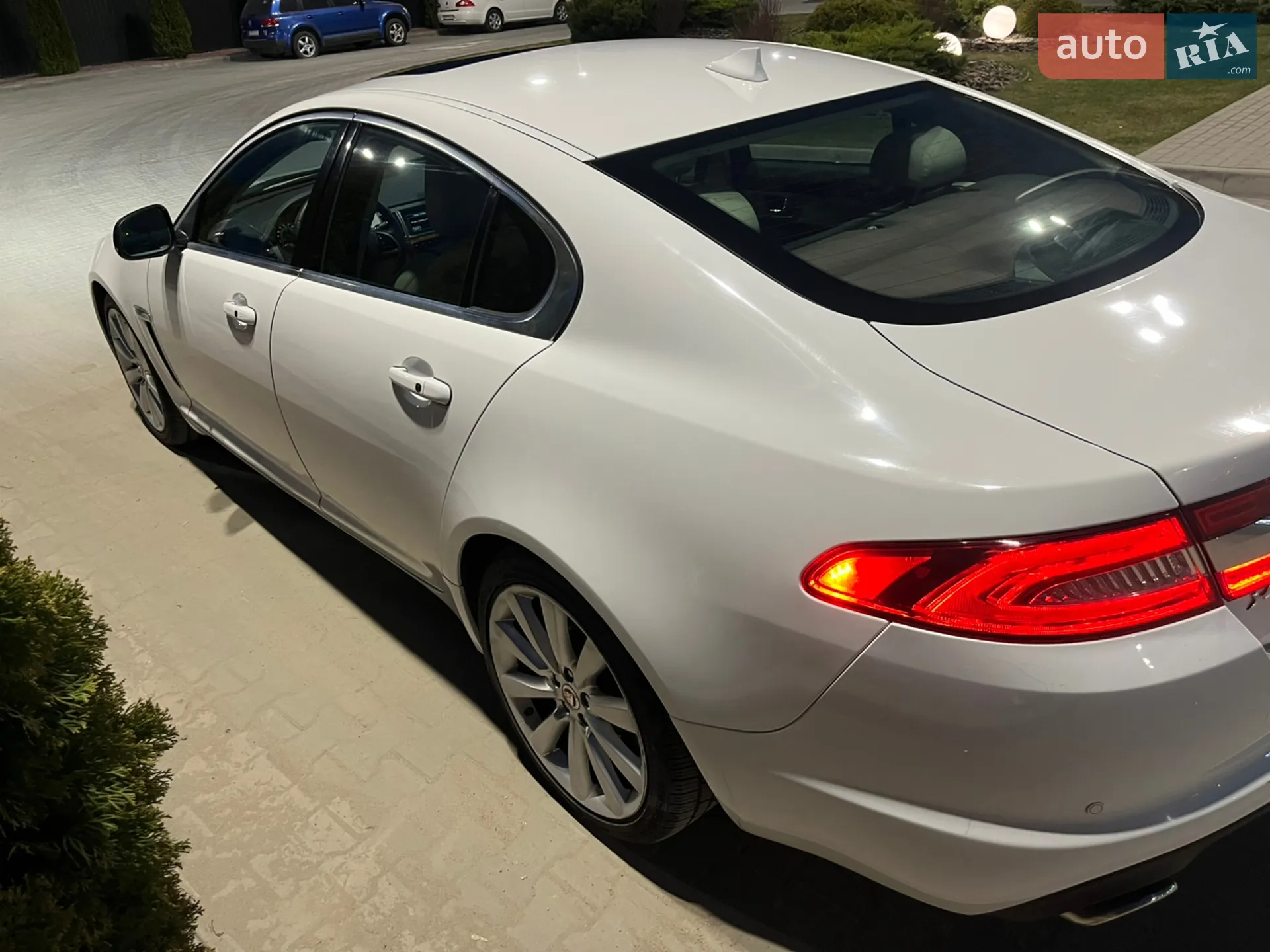 2014 Jaguar XF - мініатюра 5