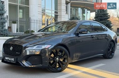 Седан Jaguar XF 2024 в Киеве