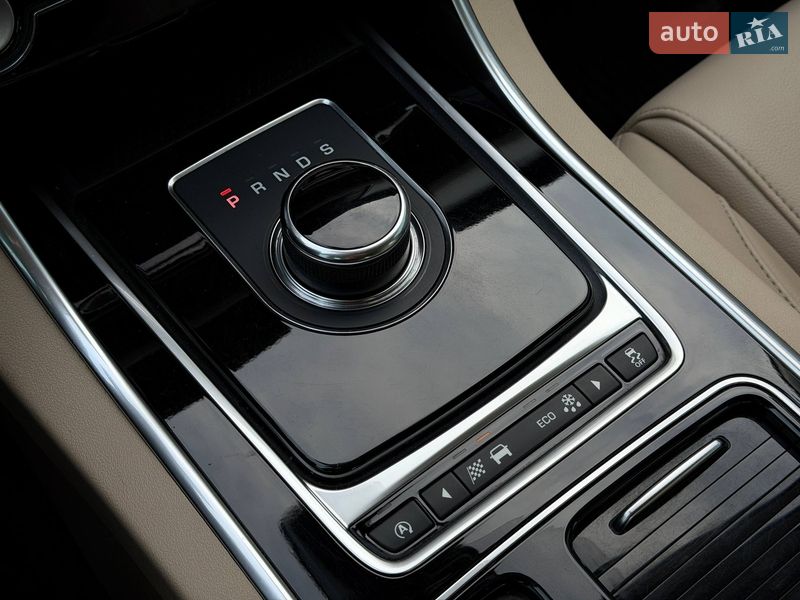 Седан Jaguar XF 2016 в Кривом Роге фото 70 Седан Jaguar XF 2016 в Кривом Роге