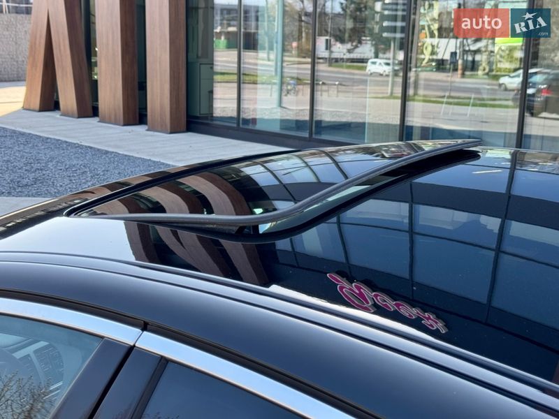 Седан Jaguar XF 2014 в Луцке