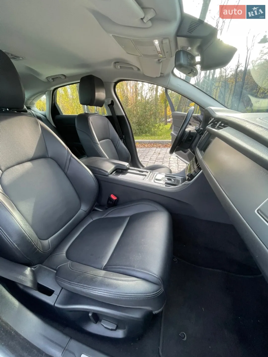 2017 Jaguar XF - мініатюра 47