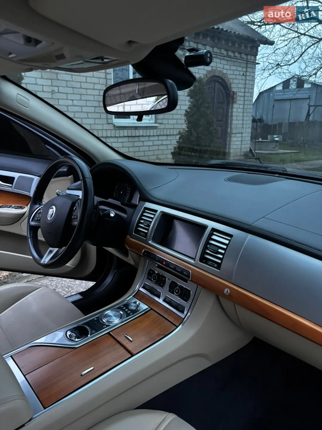 2012 Jaguar XF - мініатюра 7