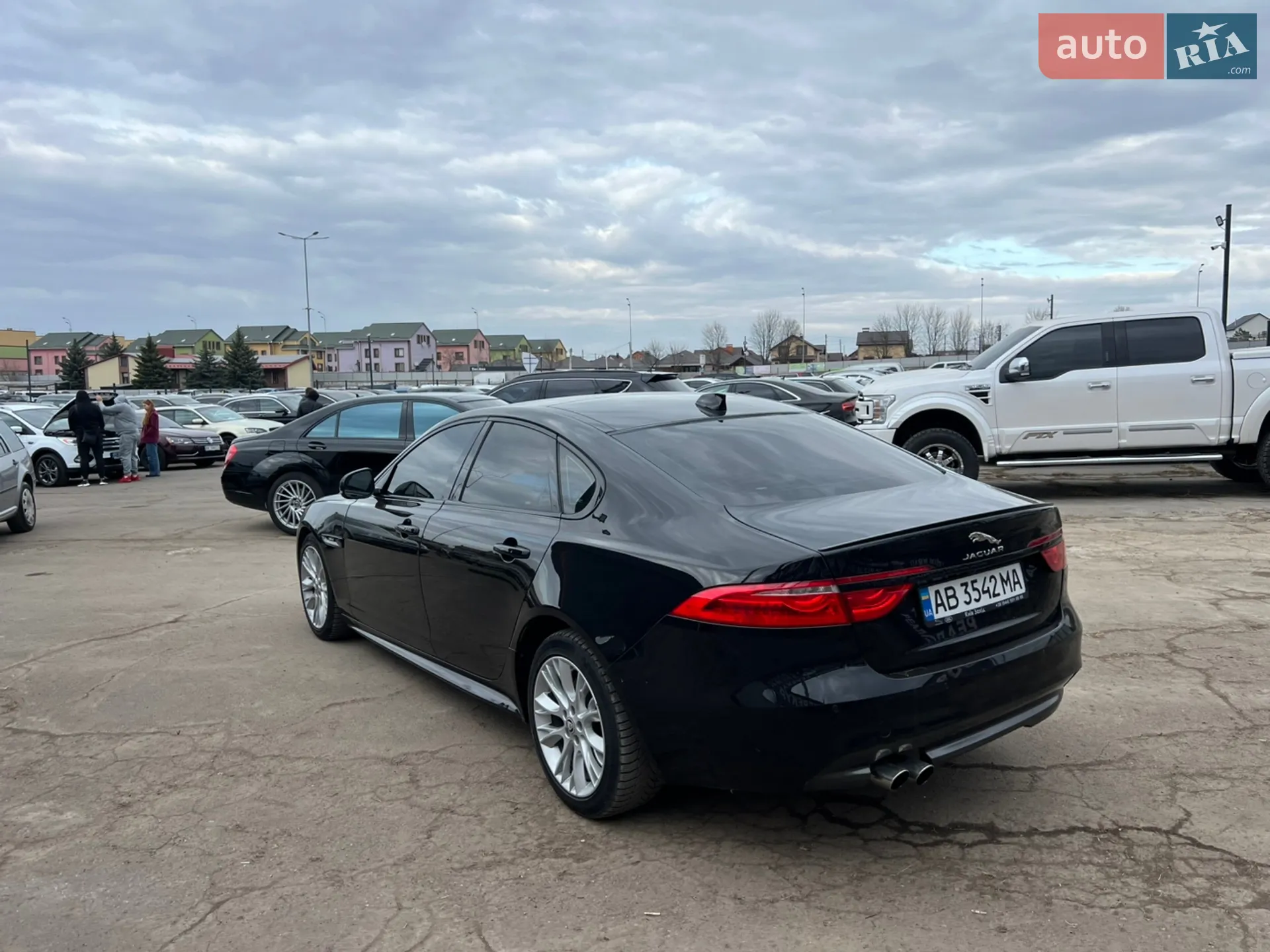 2016 Jaguar XF - мініатюра 7