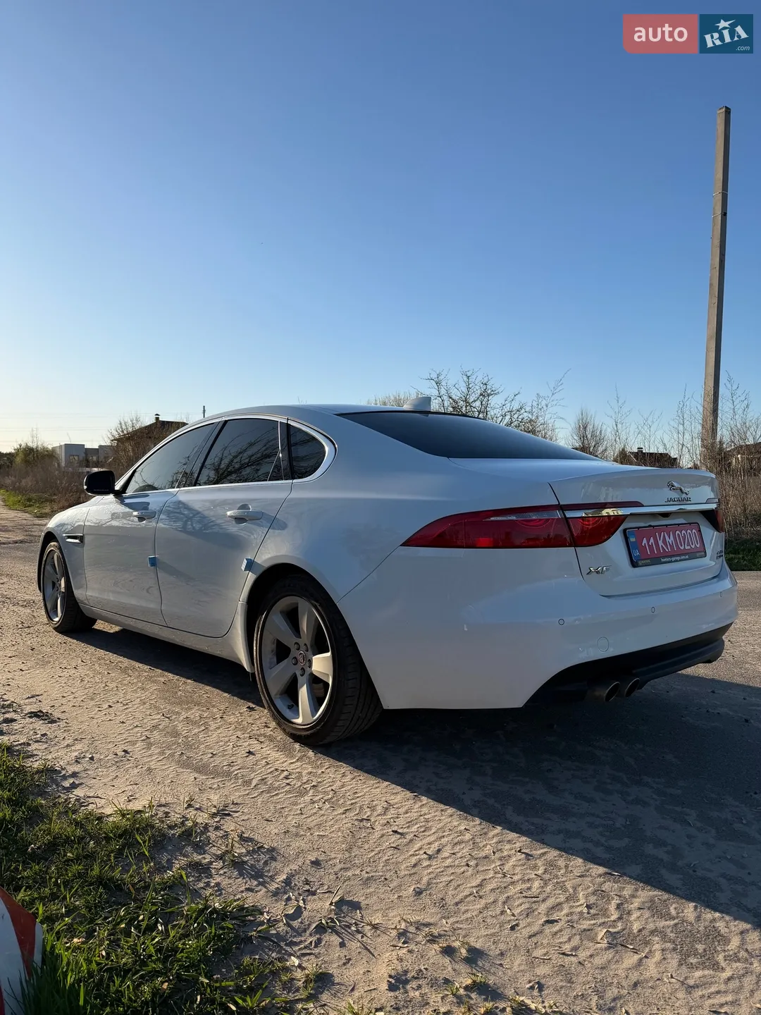 2017 Jaguar XF - мініатюра 6