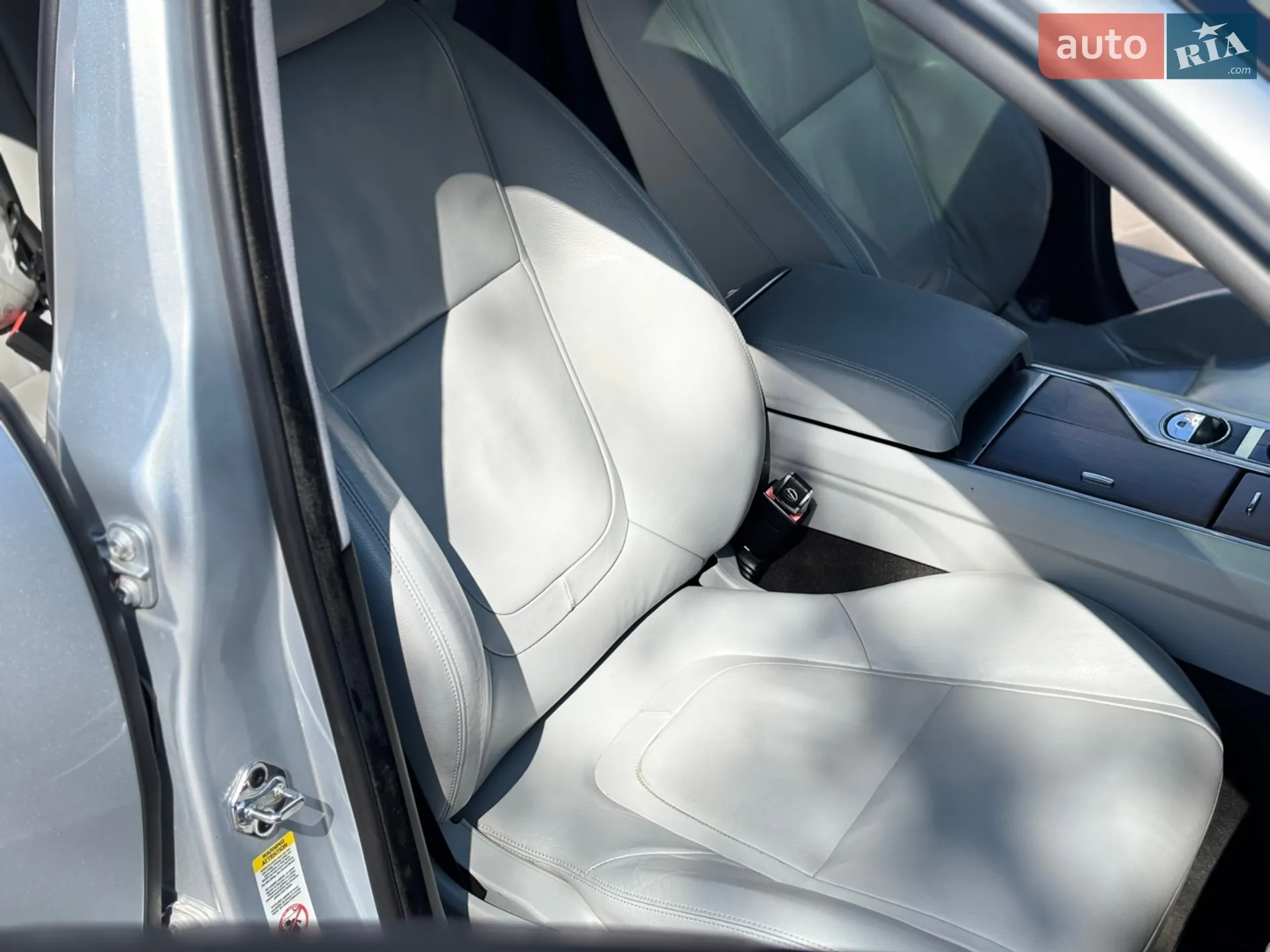 2014 Jaguar XF - мініатюра 21