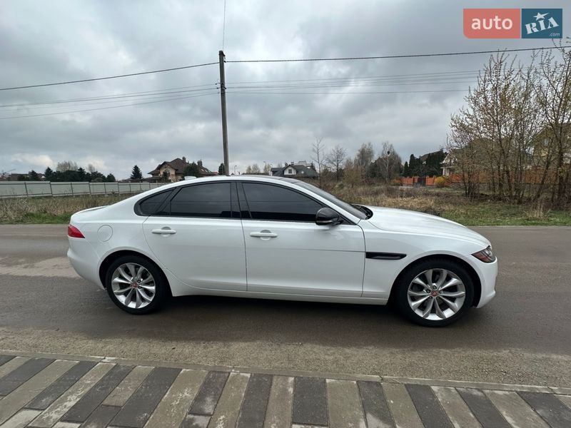 Седан Jaguar XF 2016 в Киеве фото 14 Седан Jaguar XF 2016 в Киеве