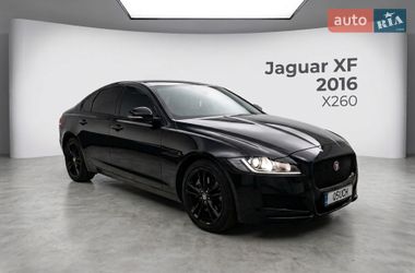 Седан Jaguar XF 2016 в Луцке