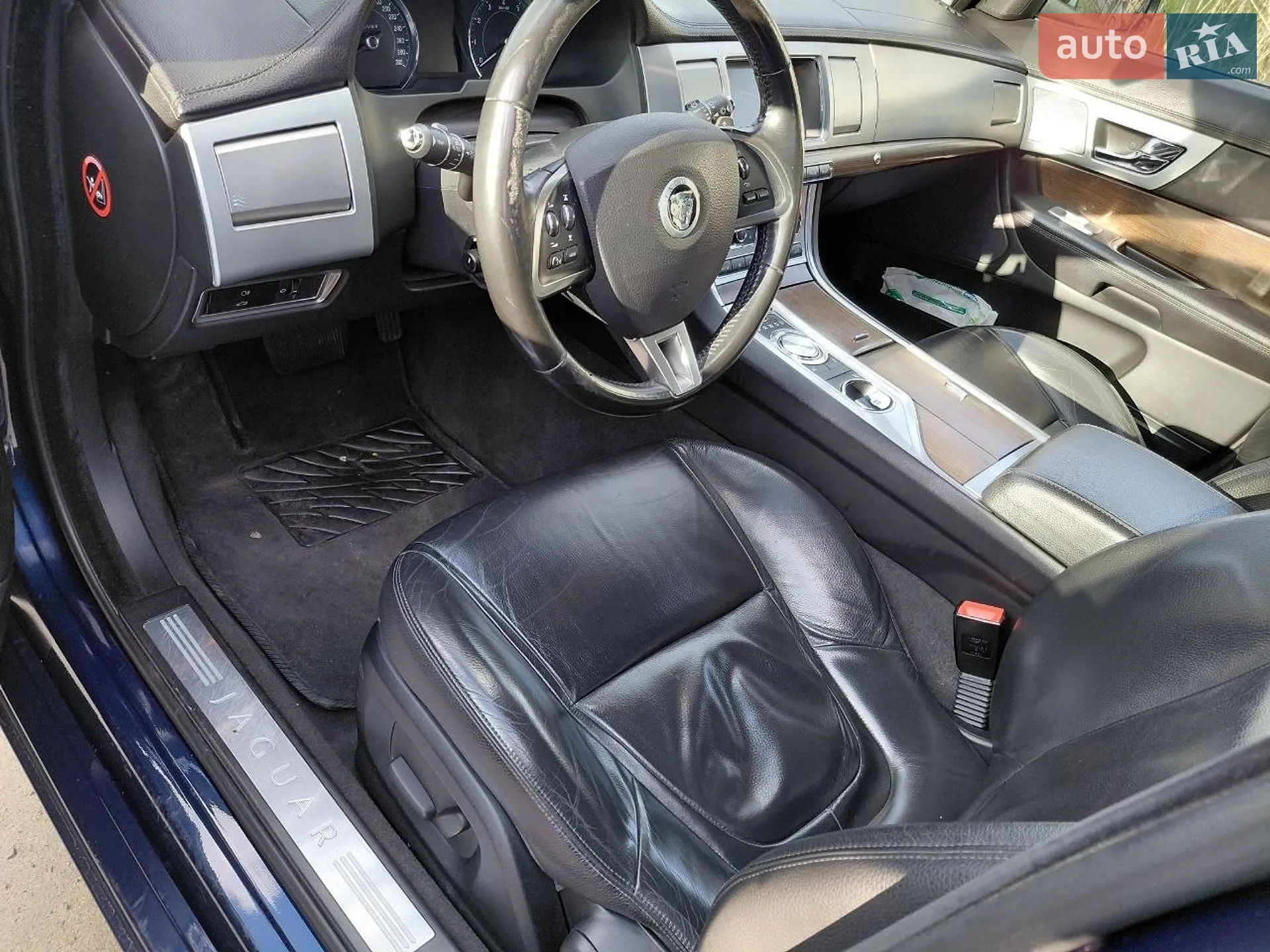 2013 Jaguar XF - мініатюра 7