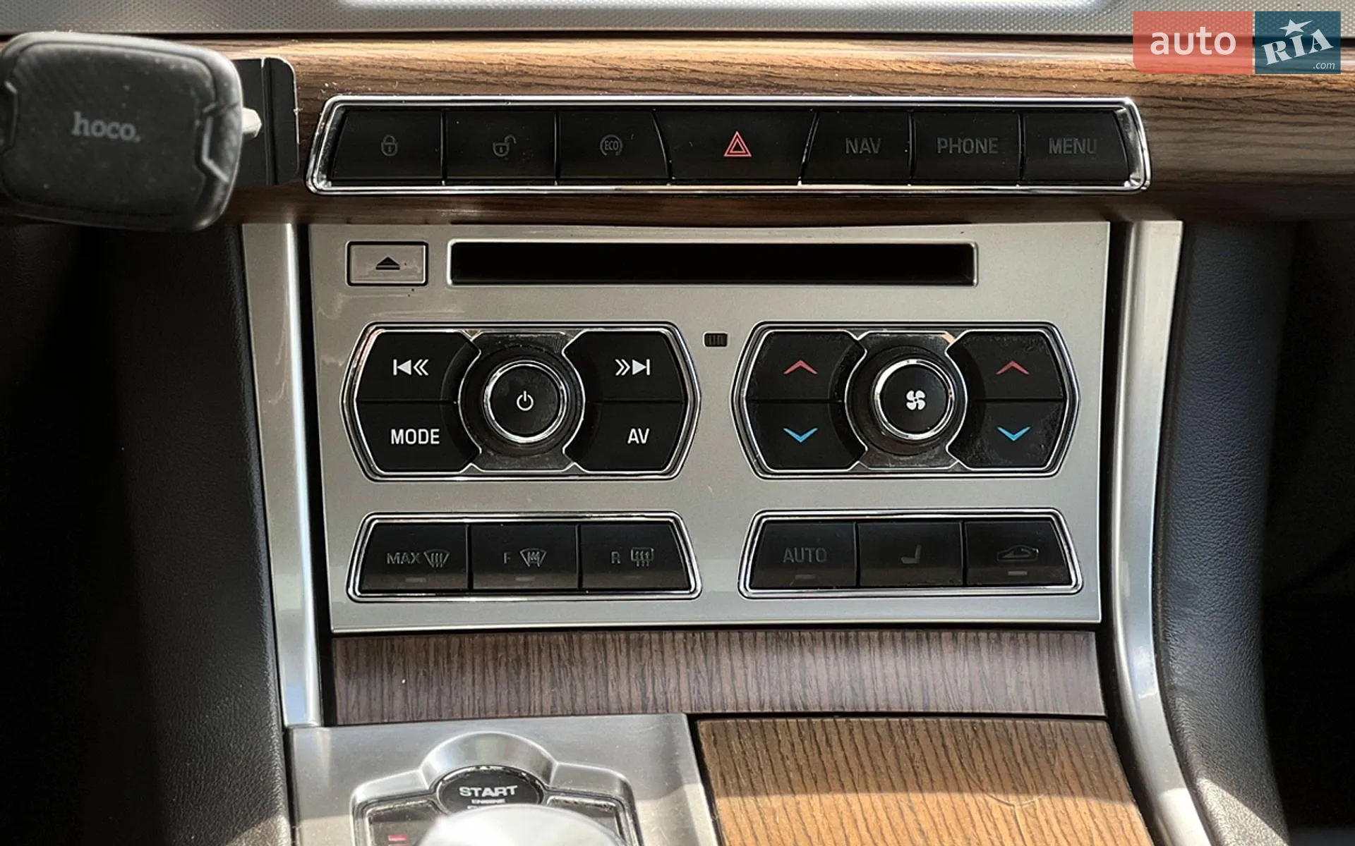 2013 Jaguar XF - мініатюра 16