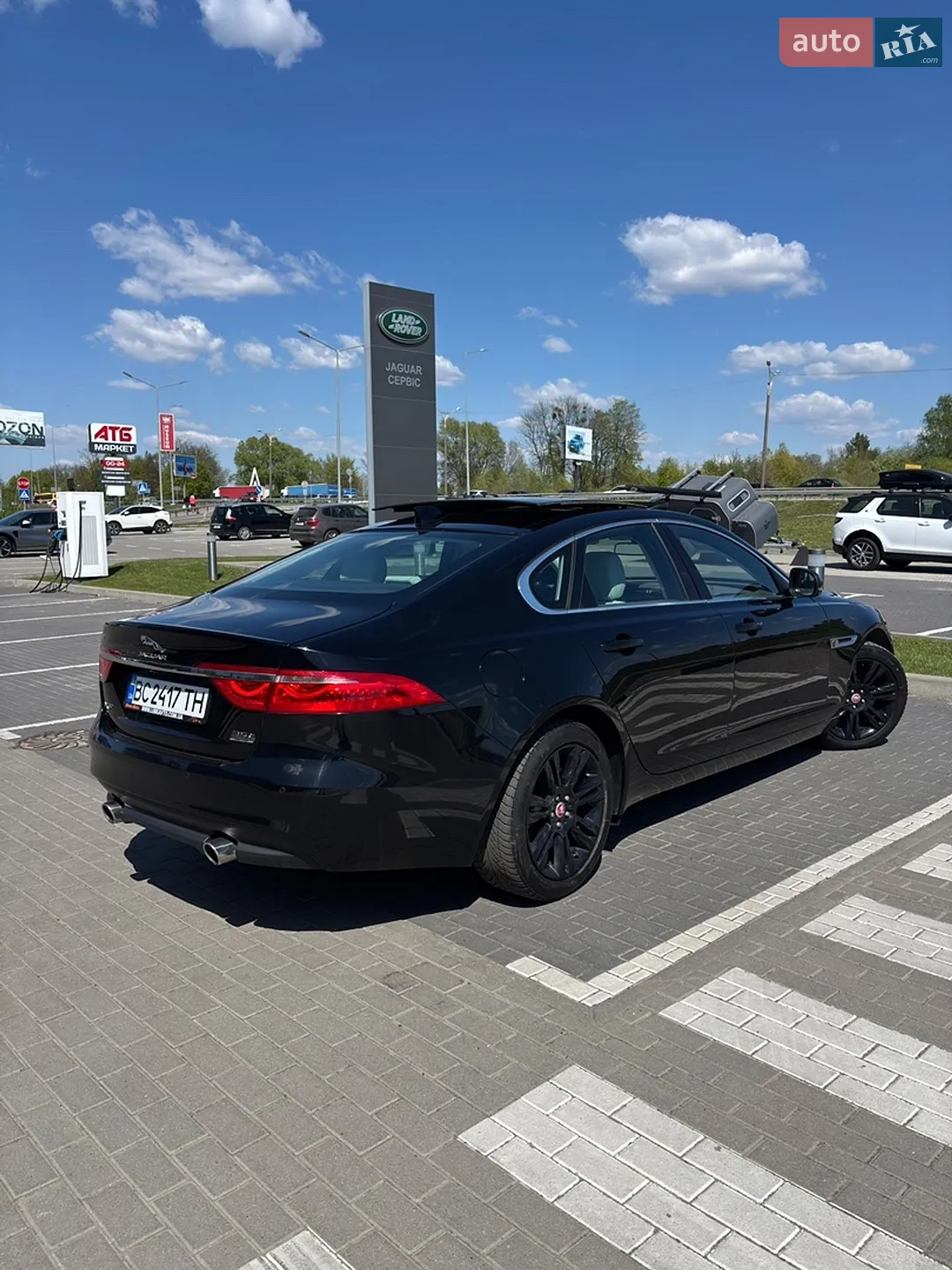 2016 Jaguar XF - мініатюра 4