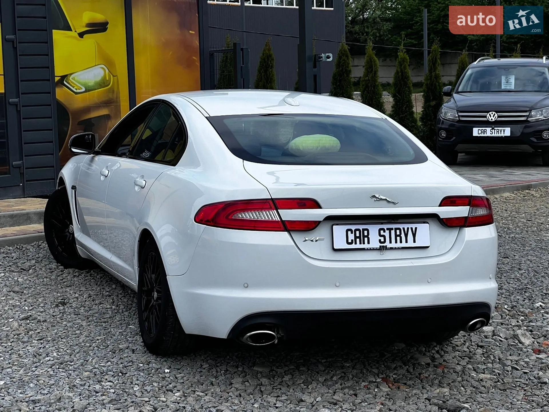 2012 Jaguar XF - мініатюра 4