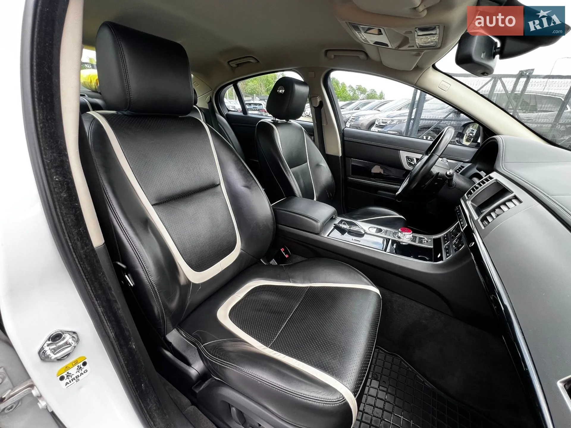 2012 Jaguar XF - мініатюра 52