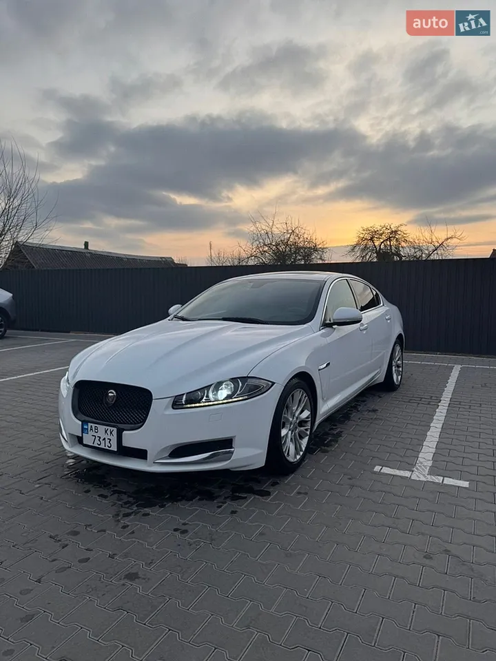2014 Jaguar XF - мініатюра 31
