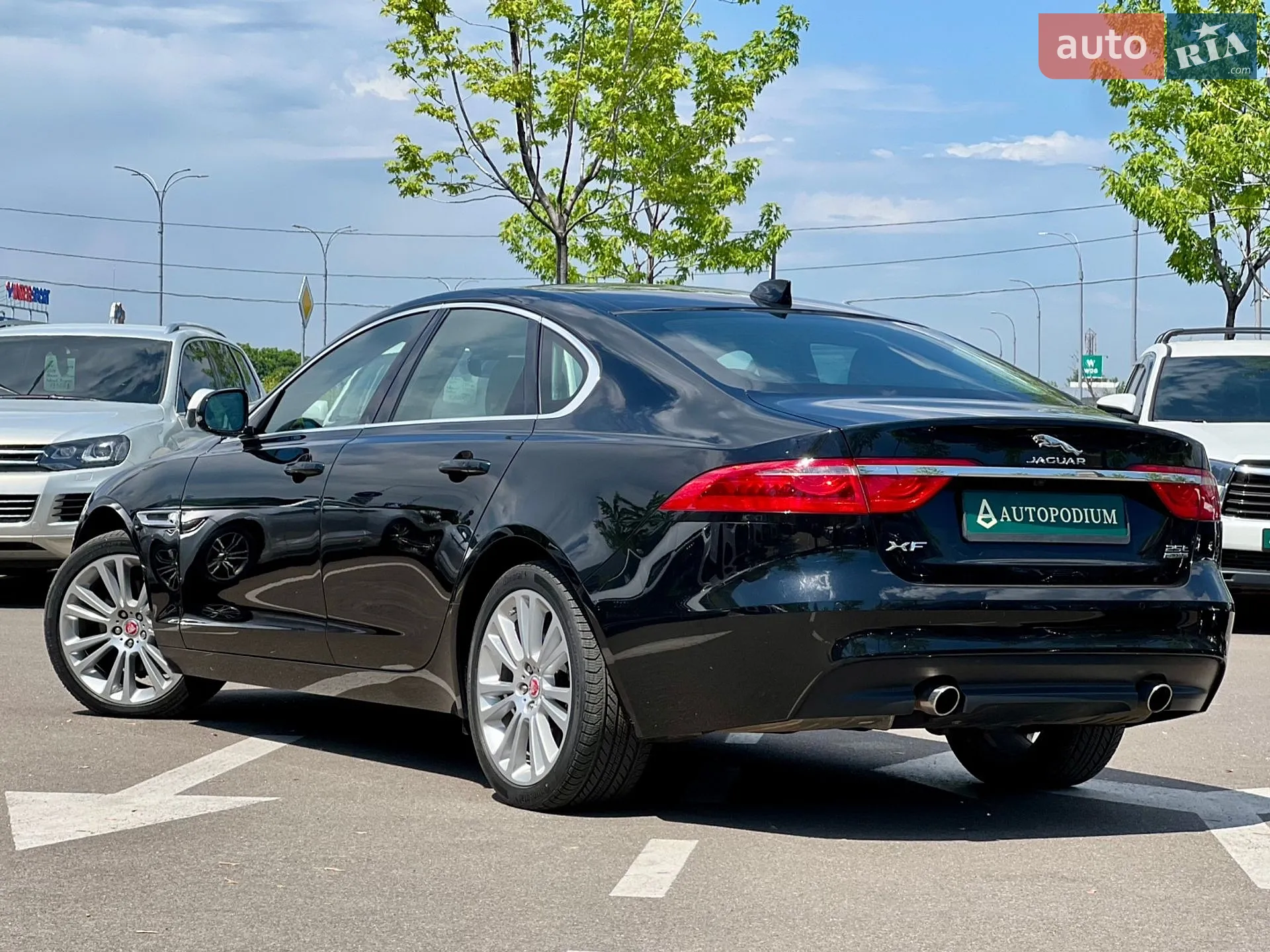 2018 Jaguar XF - мініатюра 15