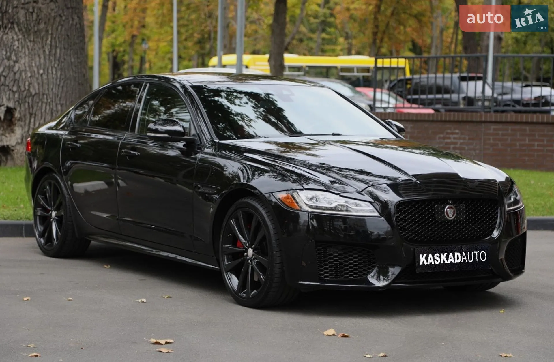 2015 Jaguar XF - мініатюра 3
