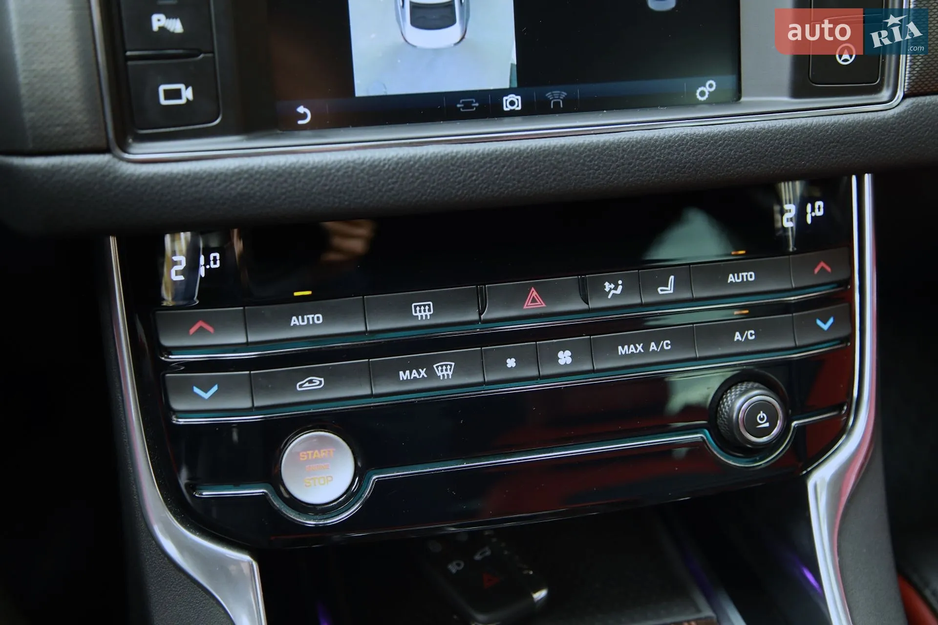 2015 Jaguar XF - мініатюра 18
