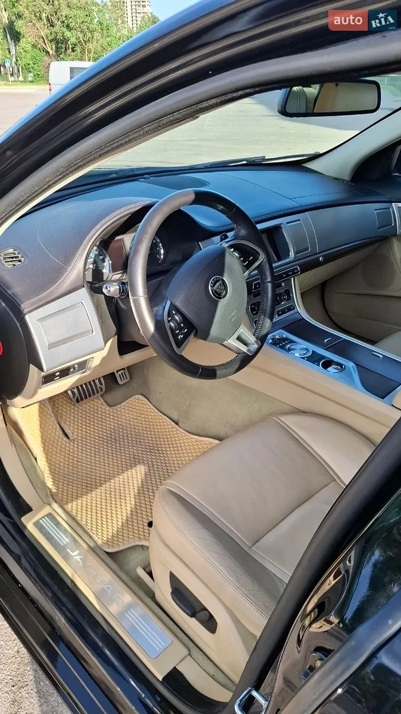 2013 Jaguar XF - мініатюра 7