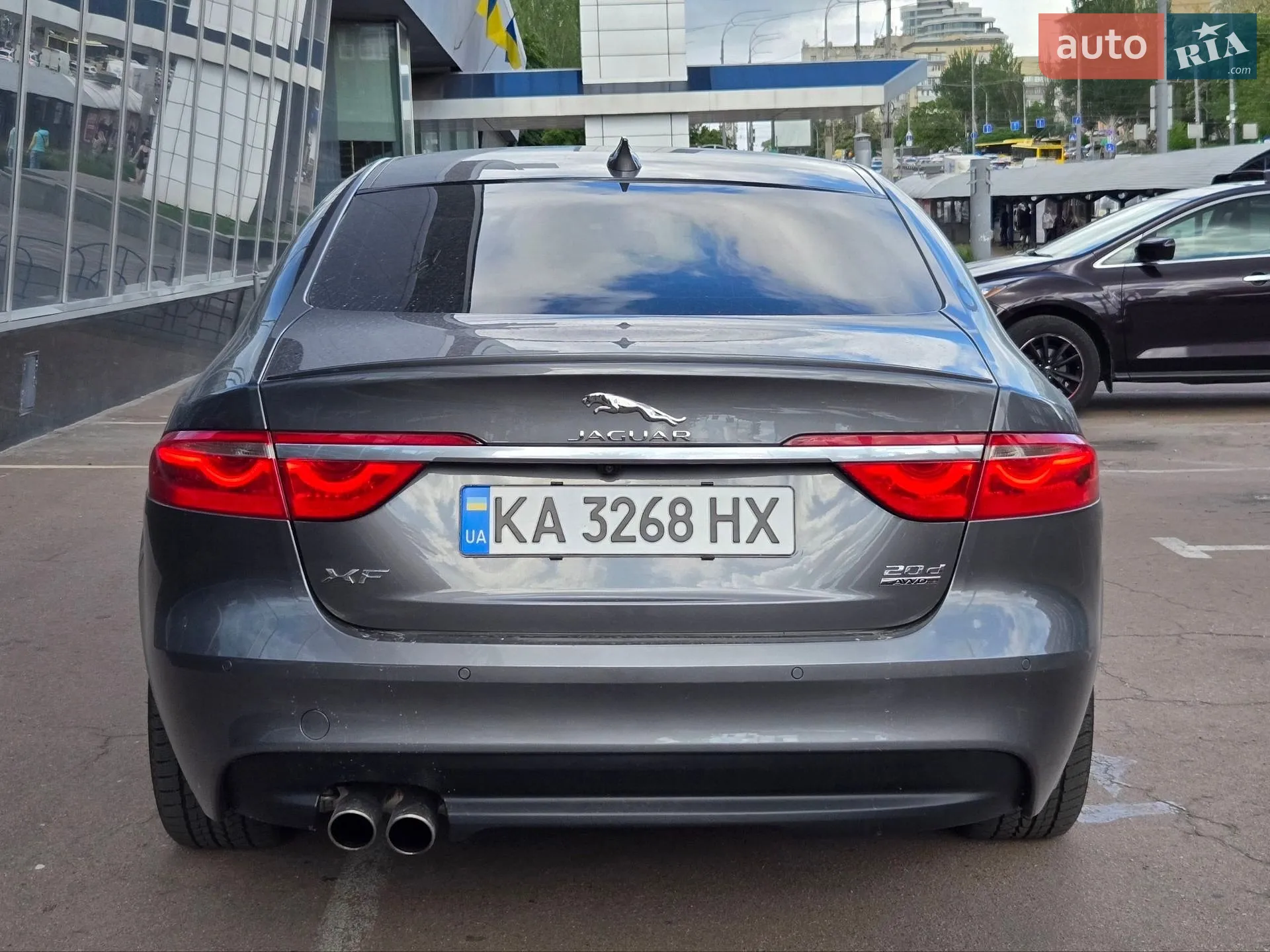 2016 Jaguar XF - мініатюра 4
