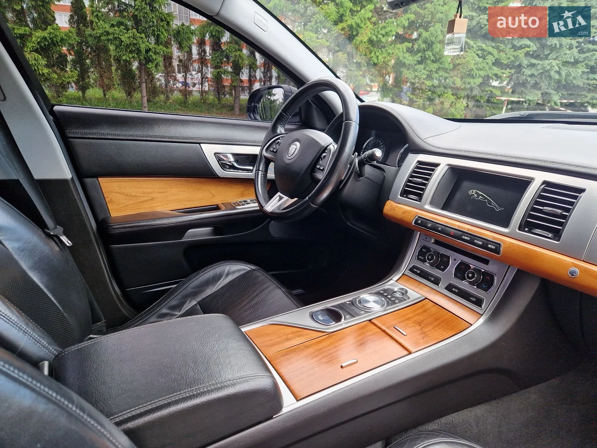 2012 Jaguar XF - мініатюра 34