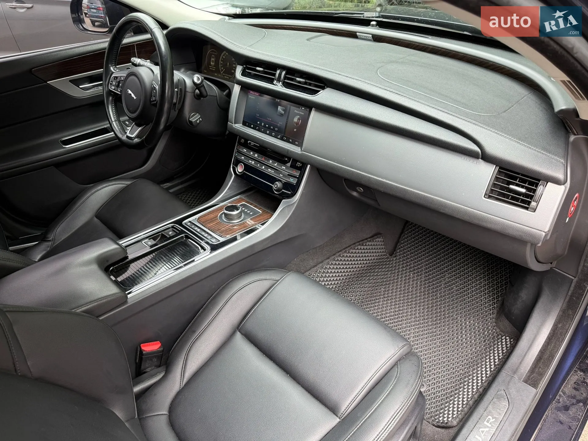 2016 Jaguar XF - мініатюра 12