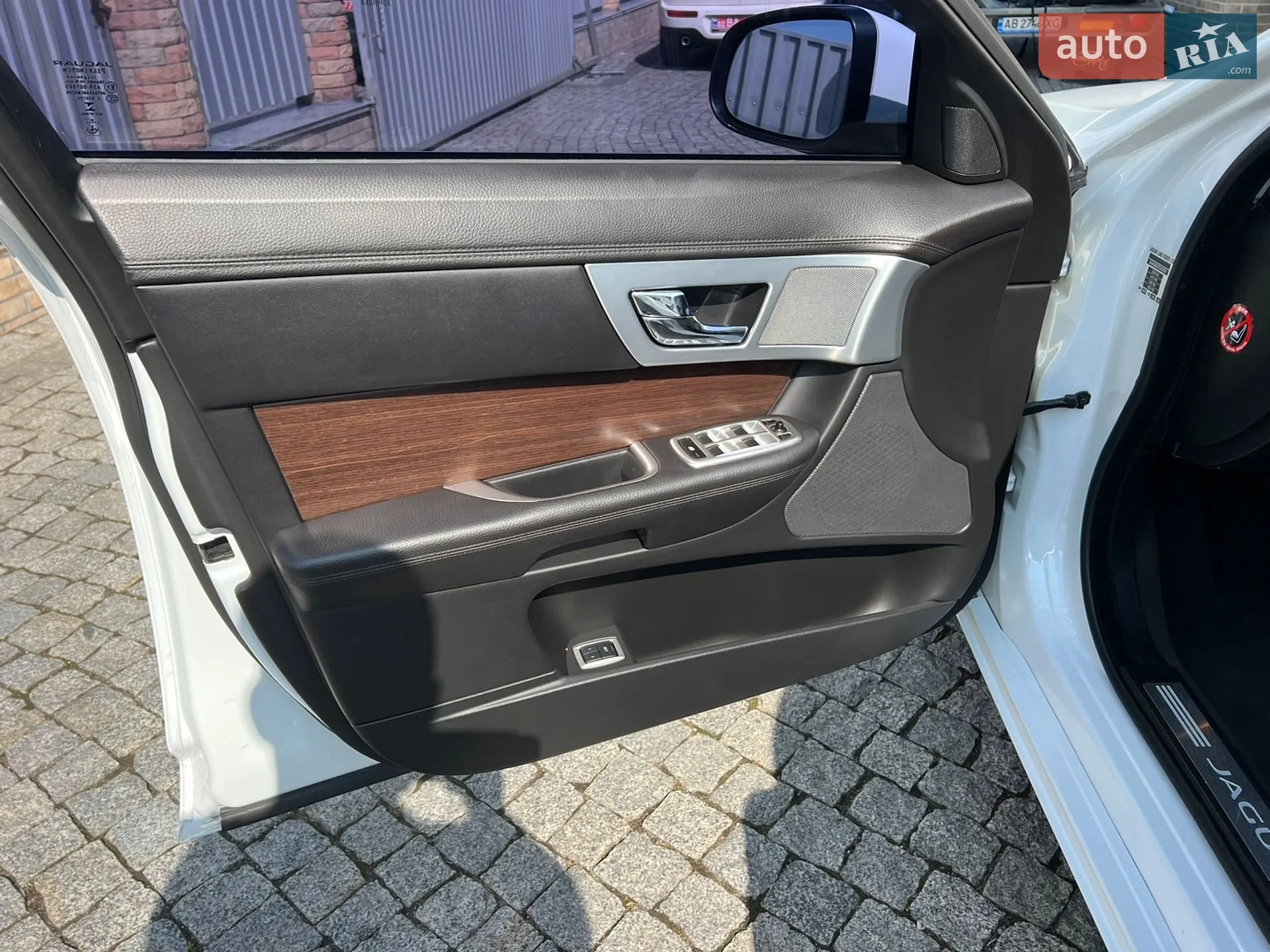 2014 Jaguar XF - мініатюра 65