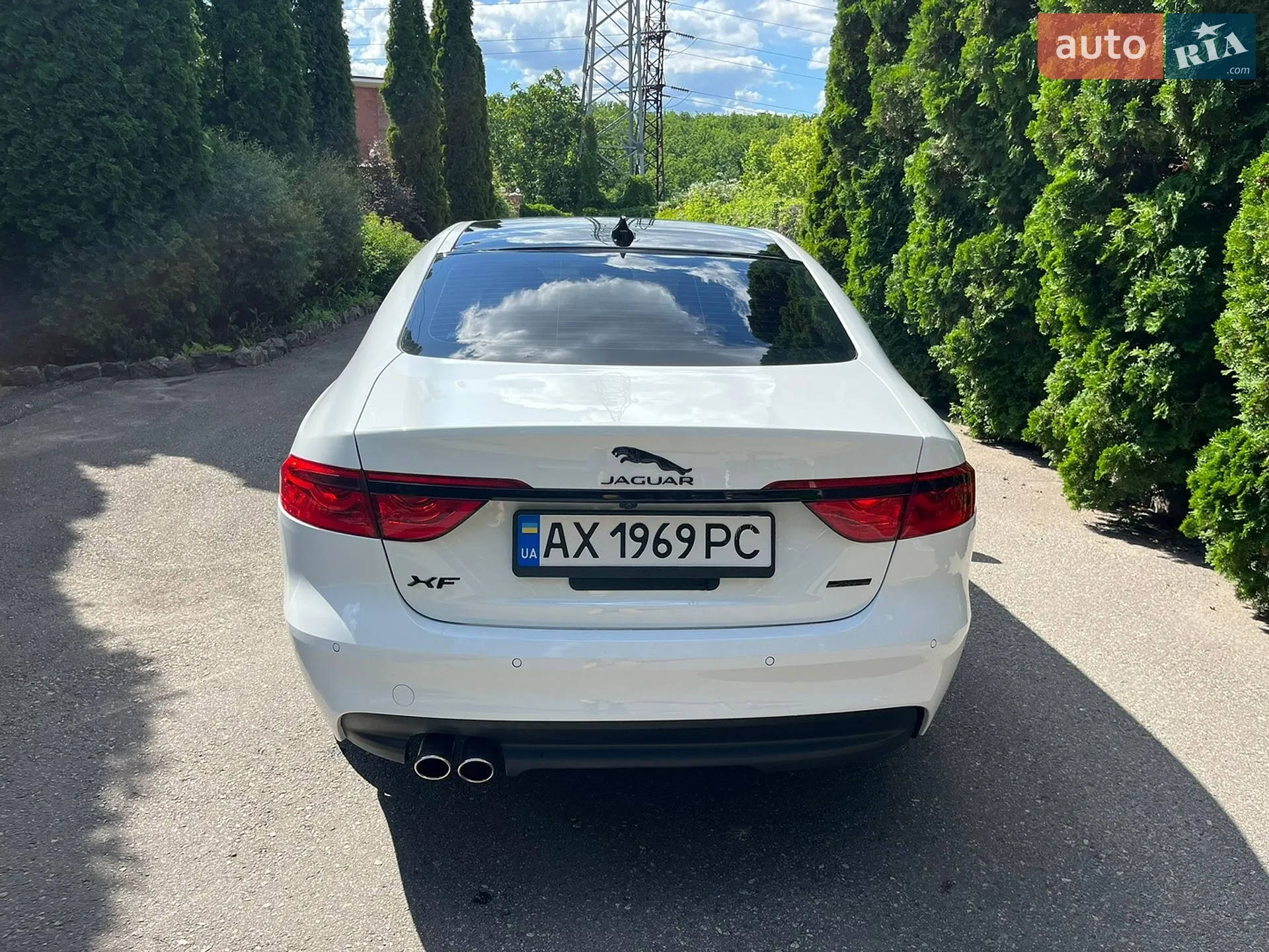2016 Jaguar XF - мініатюра 4