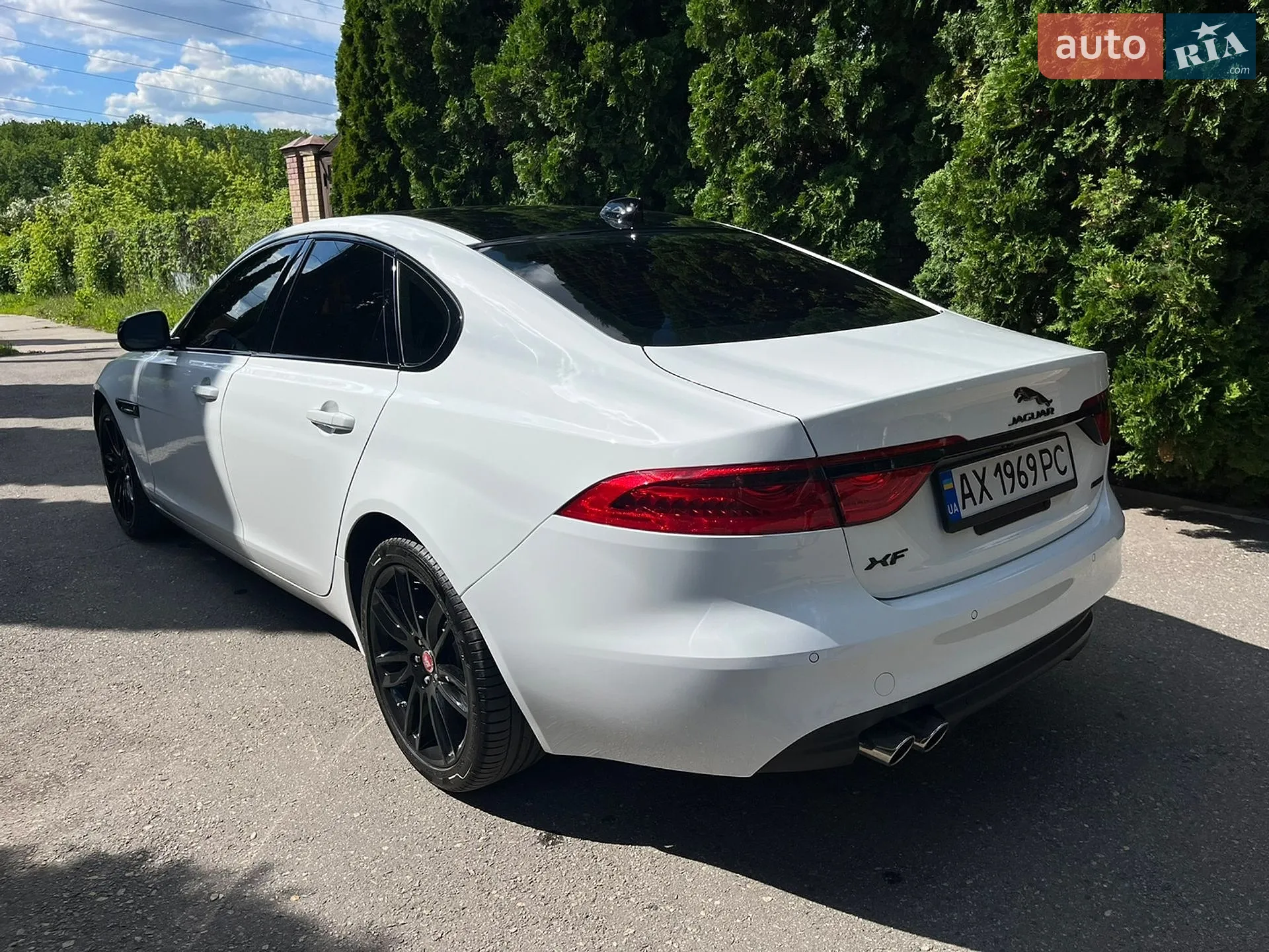 2016 Jaguar XF - мініатюра 5