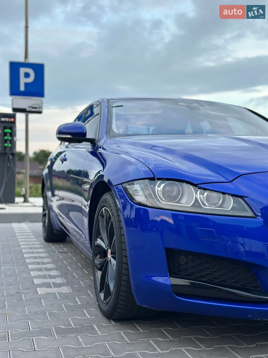 2016 Jaguar XF - мініатюра 12
