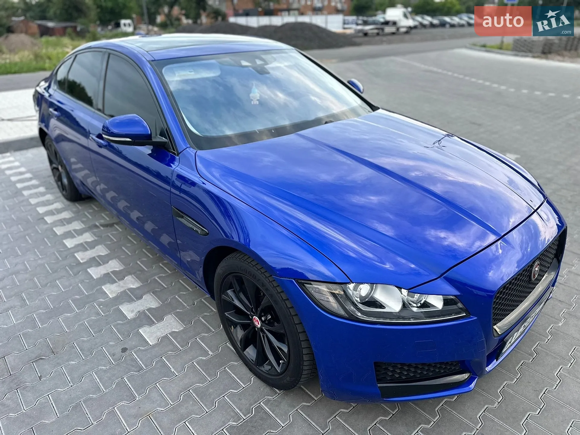 2016 Jaguar XF - мініатюра 15