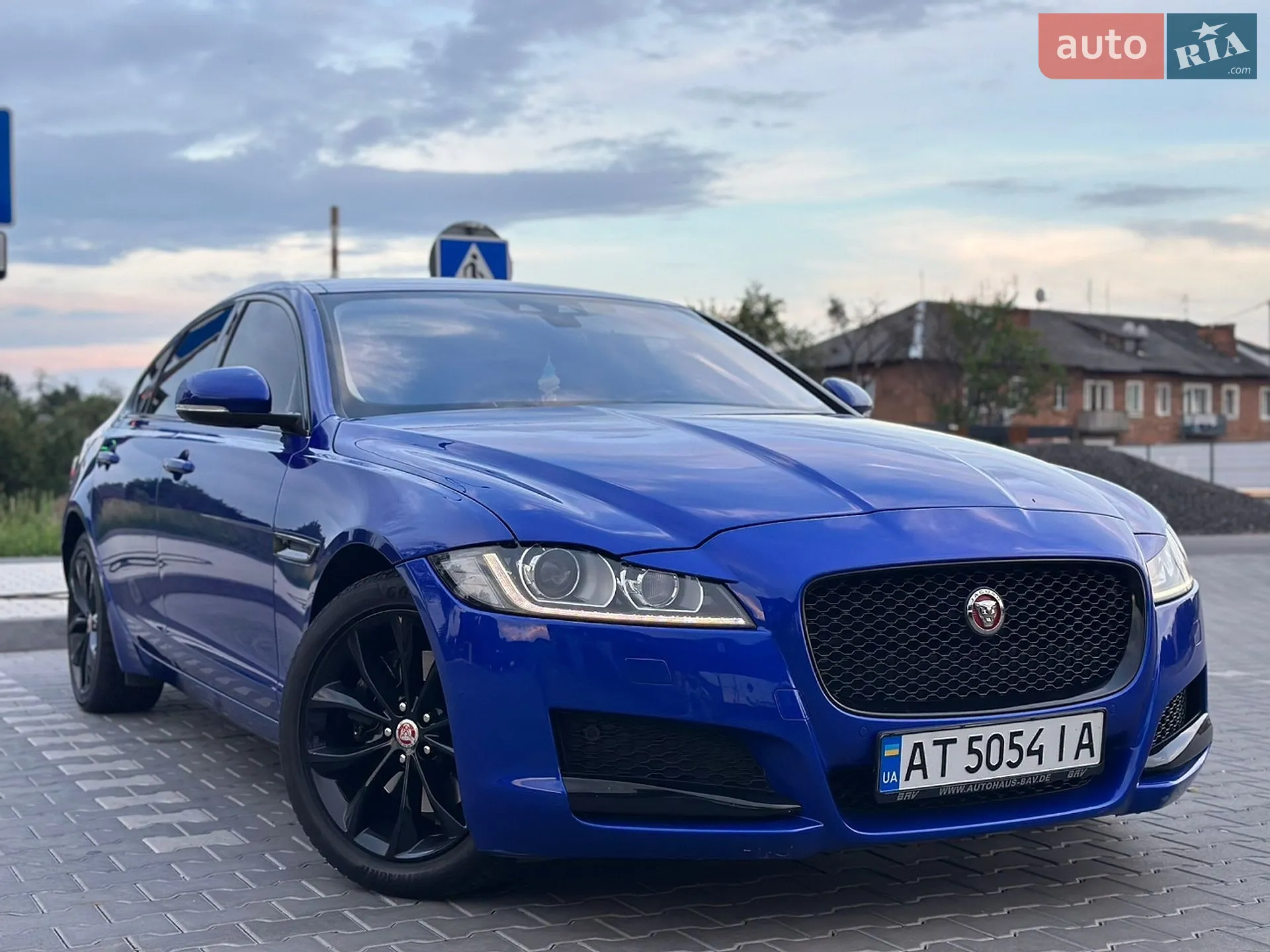 2016 Jaguar XF - мініатюра 59